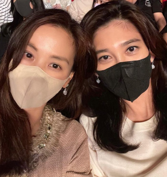 배우 고소영씨(왼쪽)와 이부진 신라호텔 부사장.<고소영 인스타그램 캡처>